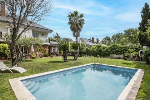 Villa de 6 dormitorios en venta en Sant Cugat del Vallès, Barcelona, Cataluña, Spain № 7075