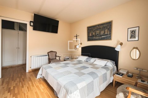 Villa de 6 dormitorios en venta en Sant Cugat del Vallès, Barcelona, Cataluña, Spain № 7075 - foto 8