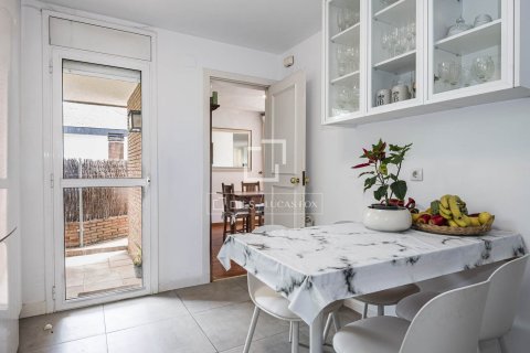 Villa de 6 dormitorios en venta en Sant Cugat del Vallès, Barcelona, Cataluña, Spain № 7075 - foto 24