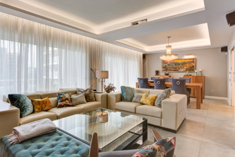 Купить квартиру в Барселона, Испания с 4 спальни, 180м², № 1131 - фото 4