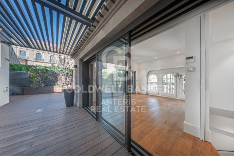 Купить пентхаус в Барселона, Испания с 2 спальни, 138м², № 7985 - фото 14