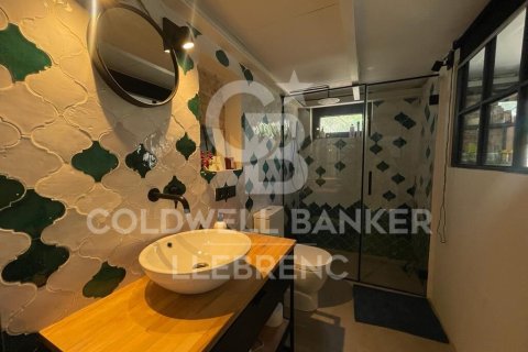 Купить дуплекс в Барселона, Испания с 3 спальни, 125м², № 7991 - фото 15