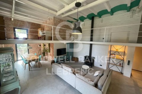 Купить дуплекс в Барселона, Испания с 3 спальни, 125м², № 7991 - фото 3