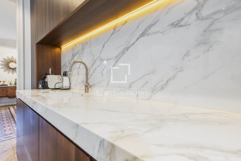 3 bedrooms apartment for sale in Barcelona, Catalonia, Spain № 7157 - photo 9