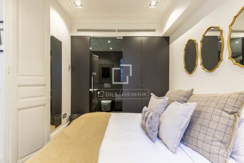 3 bedrooms apartment for sale in Barcelona, Catalonia, Spain № 7157 - photo 30