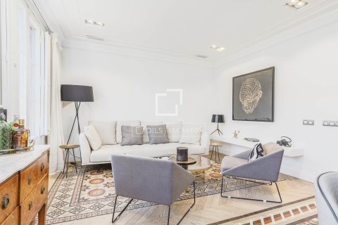 3 bedrooms apartment for sale in Barcelona, Catalonia, Spain № 7157 - photo 25
