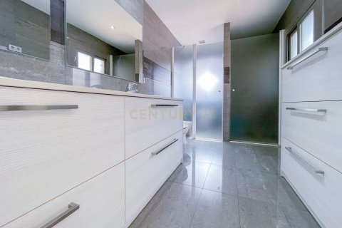 6 bedrooms house for sale in Mataro, Barcelona, Catalonia, Spain № 7153 - photo 18