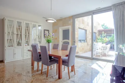 6 bedrooms house for sale in Mataro, Barcelona, Catalonia, Spain № 7153 - photo 8
