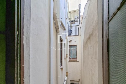4 bedrooms apartment for sale in Barcelona, Catalonia, Spain № 7156 - photo 27