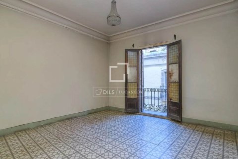 4 bedrooms apartment for sale in Barcelona, Catalonia, Spain № 7156 - photo 15