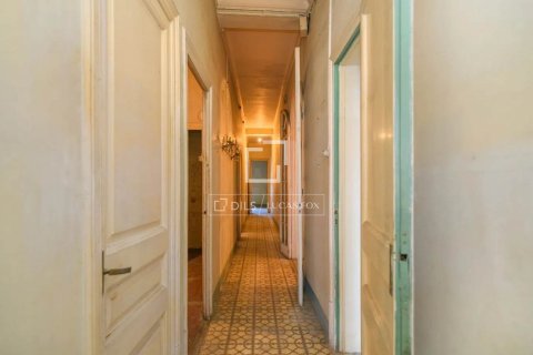 4 bedrooms apartment for sale in Barcelona, Catalonia, Spain № 7156 - photo 25