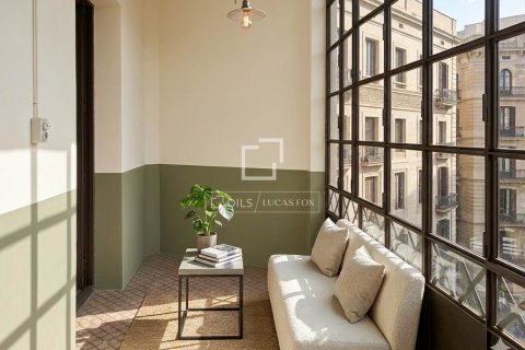 4 bedrooms apartment for sale in Barcelona, Catalonia, Spain № 7156 - photo 18