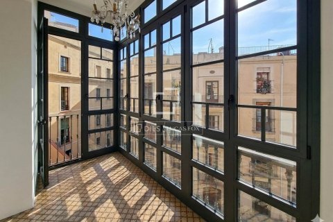 4 bedrooms apartment for sale in Barcelona, Catalonia, Spain № 7156 - photo 10