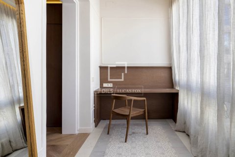 4 bedrooms apartment for sale in Barcelona, Catalonia, Spain № 3981 - photo 30