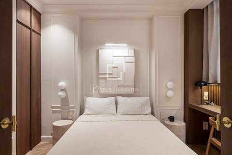 4 bedrooms apartment for sale in Barcelona, Catalonia, Spain № 3981 - photo 17