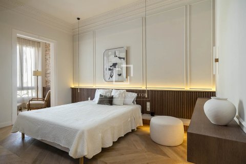 4 bedrooms apartment for sale in Barcelona, Catalonia, Spain № 3981 - photo 24