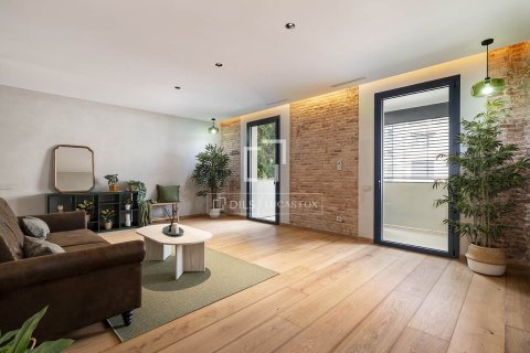 3 bedrooms apartment for sale in Barcelona, Catalonia, Spain № 3980