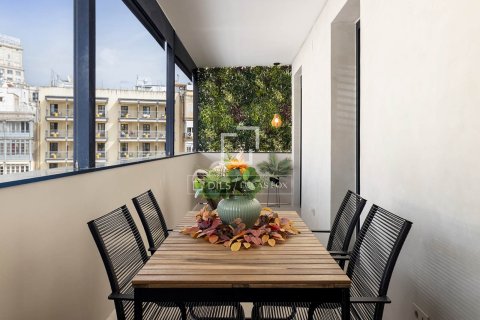 3 bedrooms apartment for sale in Barcelona, Catalonia, Spain № 3980 - photo 12