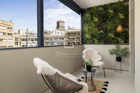 3 bedrooms apartment for sale in Barcelona, Catalonia, Spain № 3980 - photo 9