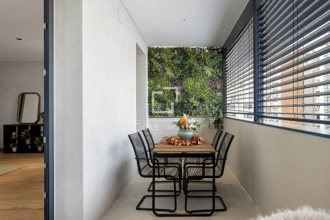 3 bedrooms apartment for sale in Barcelona, Catalonia, Spain № 3980 - photo 11