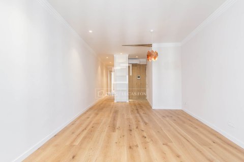 2 chambres apartment à vendre à Barcelona, Catalonia, Spain № 3977 - photo 11