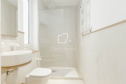 2 chambres apartment à vendre à Barcelona, Catalonia, Spain № 3977 - photo 17