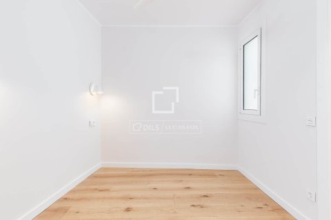 2 chambres apartment à vendre à Barcelona, Catalonia, Spain № 3977 - photo 9