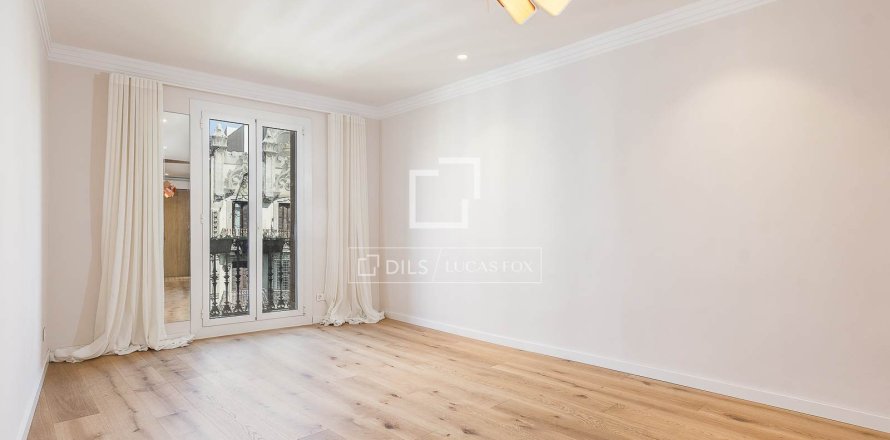 2 bedrooms apartment for sale in Barcelona, Catalonia, Spain № 3977