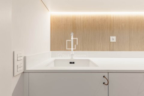 2 chambres apartment à vendre à Barcelona, Catalonia, Spain № 3977 - photo 7