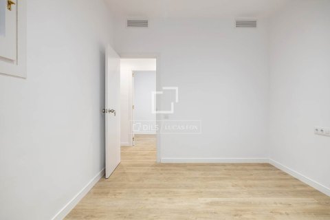 5 chambres apartment à vendre à Barcelona, Catalonia, Spain № 3978 - photo 17