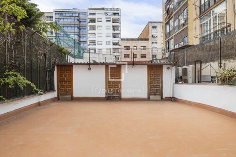 5 chambres apartment à vendre à Barcelona, Catalonia, Spain № 3978 - photo 3