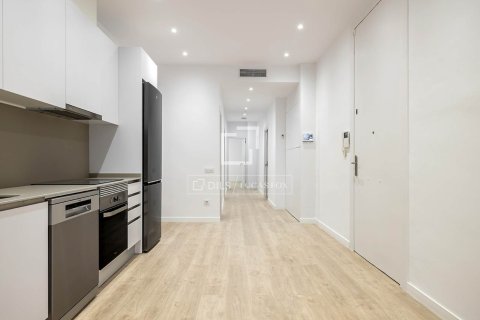 5 chambres apartment à vendre à Barcelona, Catalonia, Spain № 3978 - photo 10