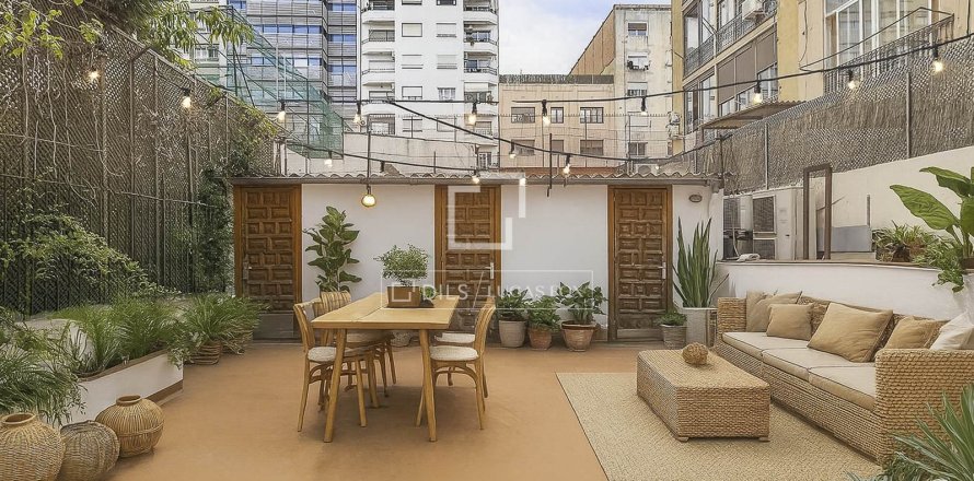 5 chambres apartment à vendre à Barcelona, Catalonia, Spain № 3978