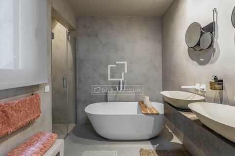 3 chambres apartment à vendre à Barcelona, Catalonia, Spain № 3979 - photo 17