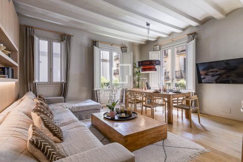 3 chambres apartment à vendre à Barcelona, Catalonia, Spain № 3979 - photo 3