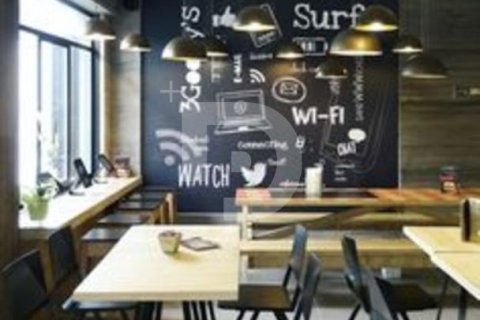 117 sq.m. commercial property for sale in Sants-Montjuic, Barcelona, Catalonia, Spain № 5169 - photo 2