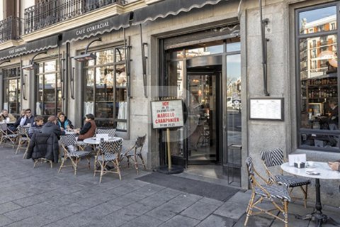 117 sq.m. commercial property for sale in Sants-Montjuic, Barcelona, Catalonia, Spain № 5169