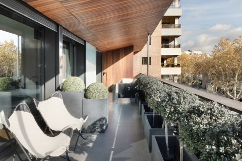 Купить квартиру в Барселона, Испания с 7 комнат, 492м², № 1539 - фото 4