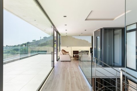 Купить дом в Барселона, Испания с 6 комнат, № 1541 - фото 19