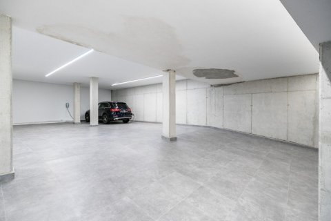 Купить дом в Барселона, Испания с 6 комнат, № 1541 - фото 21