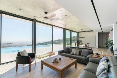 Купить дом в Барселона, Испания с 6 комнат, № 1541 - фото 6