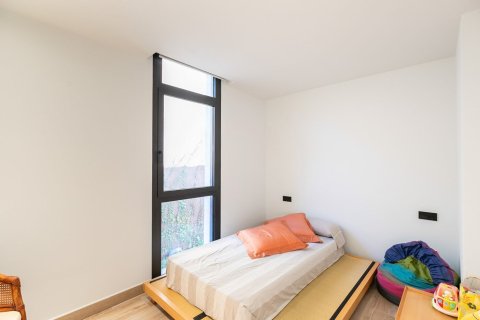 Купить дом в Барселона, Испания с 6 комнат, № 1541 - фото 17