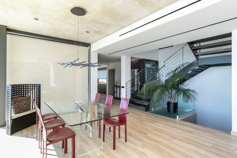 Купить дом в Барселона, Испания с 6 комнат, № 1541 - фото 9