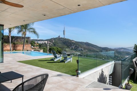 Купить дом в Барселона, Испания с 6 комнат, № 1541 - фото 2