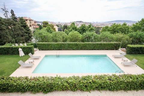 Купить дом в Барселона, Испания с 6 комнат, № 1538 - фото 4