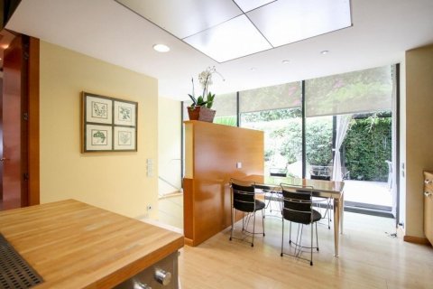 Купить дом в Барселона, Испания с 6 комнат, № 1538 - фото 15