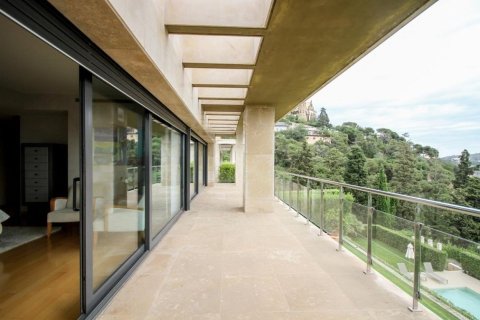 Купить дом в Барселона, Испания с 6 комнат, № 1538 - фото 10