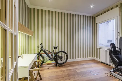 Купить квартиру в Барселона, Испания с 5 комнат, № 1638 - фото 25