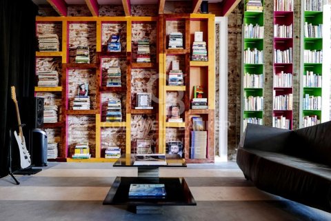 4 bedrooms house for sale in Barcelona, Catalonia, Spain № 5908 - photo 12