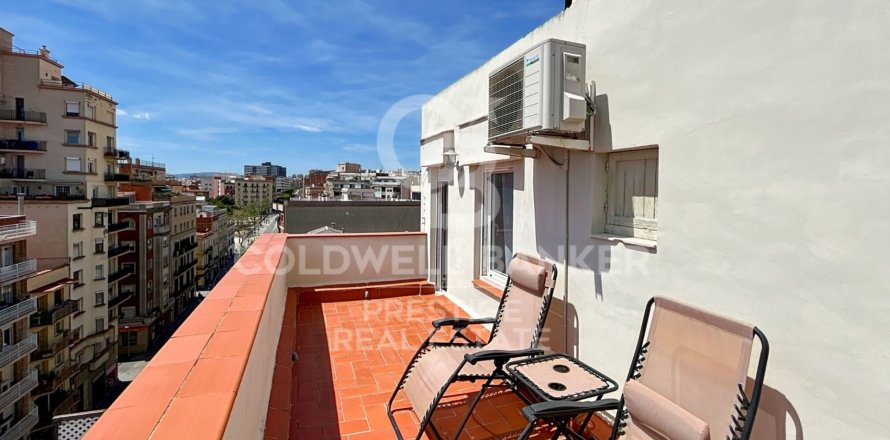 2 bedrooms penthouse for sale in Barcelona, Catalonia, Spain № 5904